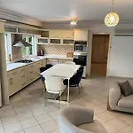 Vila Villabelek8 *