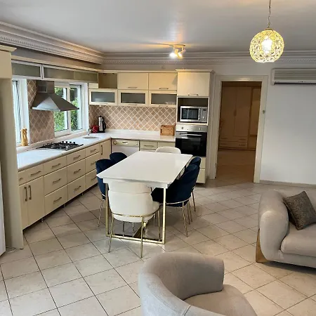 Вилла Villabelek8 *