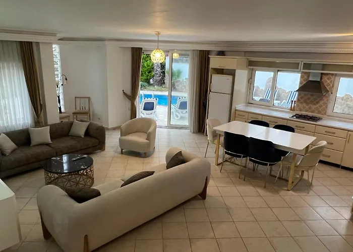 Villabelek8 באלאק